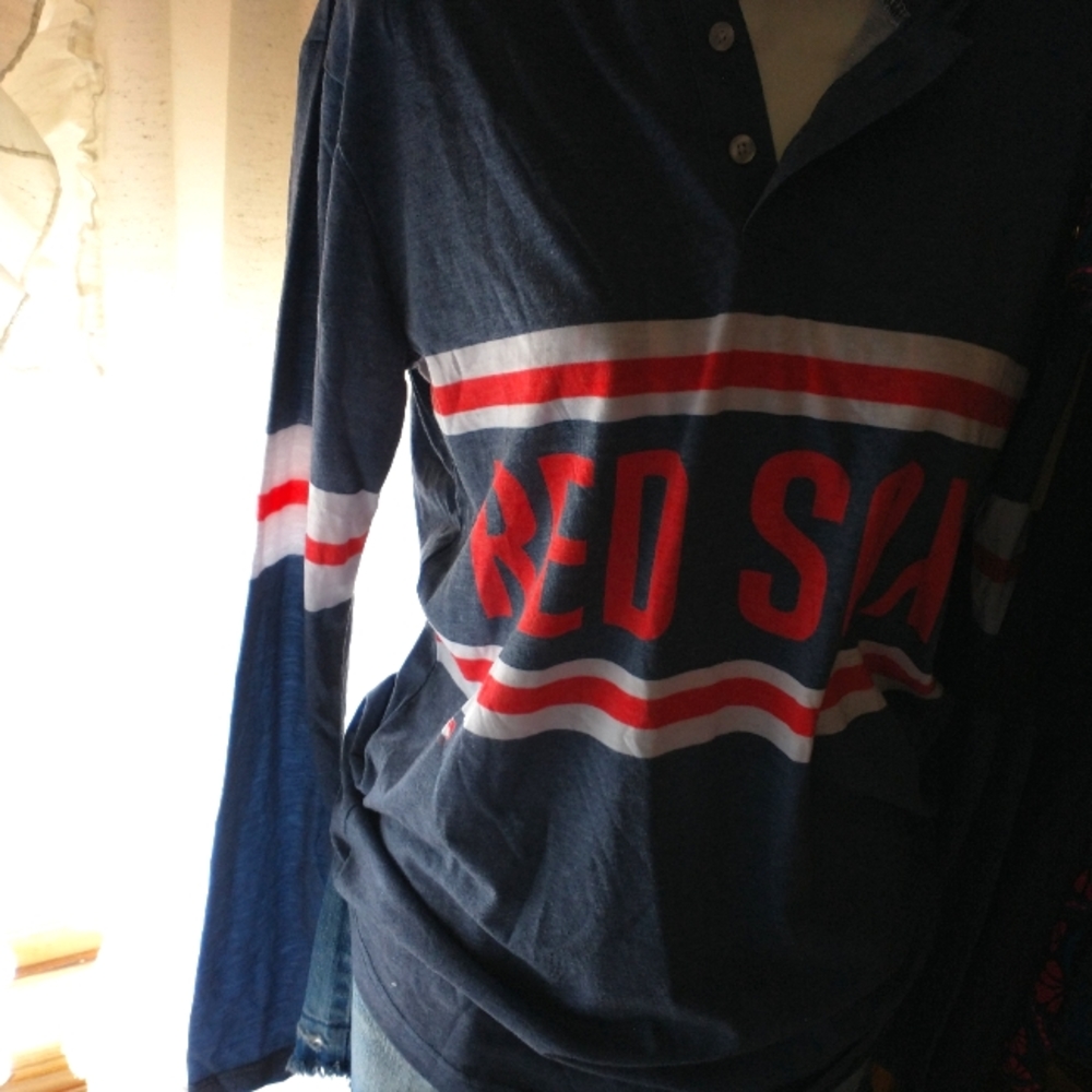 Red Sox hoodie longsleeve t-shirt
